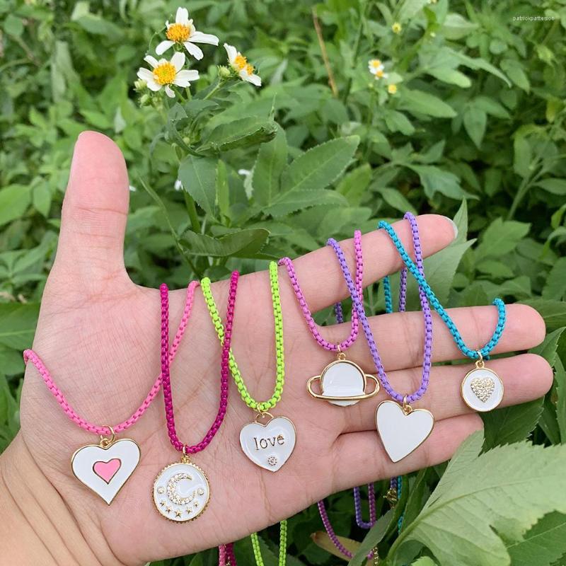 Pendant Necklaces Boho Summer Women's White Enamel Heart Rainbow Box Chain Necklace Inset Zircon Charm Jewelry Birthday Gift 
Pendant Necklaces Boho Summer Women's White Enamel Heart Rainbow Box Chain Necklace Inset Zircon Charm Jewelry Birthday Gift