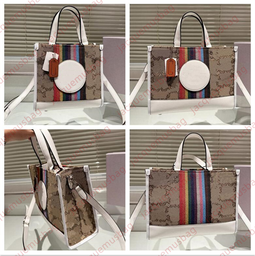 Women Coac bag REXY print FIELD handbag totes Classic canvas tote luxurious Shoulder crossbody bag designer woman crossbody wallet cs shopping purse dhgate Satchel, 1#size:18*18cm
Women Coac bag REXY print FIELD handbag totes Classic canvas tote luxurious Shoulder crossbody bag designer woman crossbody wallet cs shopping purse dhgate Satchel, 1#size:18*18cm