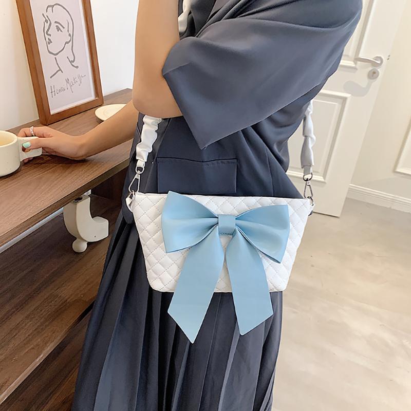 Evening Bags Large PU Leather Women's Shoulder Bag Bucket Crossbody With Pleated Strap Bowknot Female Handbag Summer Ladies Black White
Evening Bags Large PU Leather Women's Shoulder Bag Bucket Crossbody With Pleated Strap Bowknot Female Handbag Summer Ladies Black White