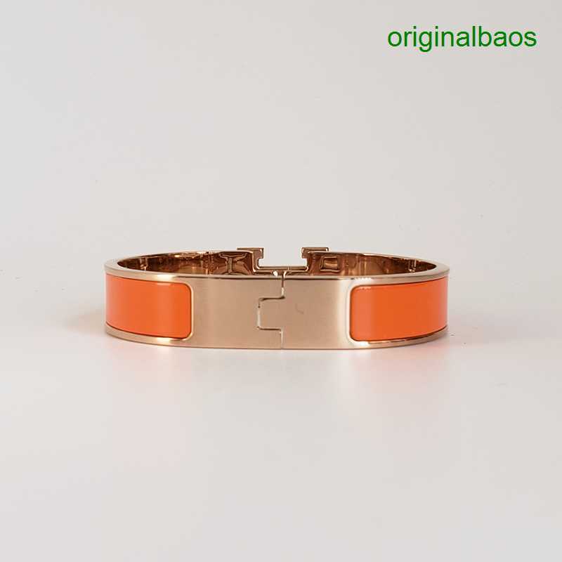 Hemres Designer Bracelet Classic h Letter Steel Bangle Luxury Brand 18k Rose Gold Enamel s Women Cuff Bracelet 12mm Wide with Gift Bag XIPX
Hemres Designer Bracelet Classic h Letter Steel Bangle Luxury Brand 18k Rose Gold Enamel s Women Cuff Bracelet 12mm Wide with Gift Bag XIPX