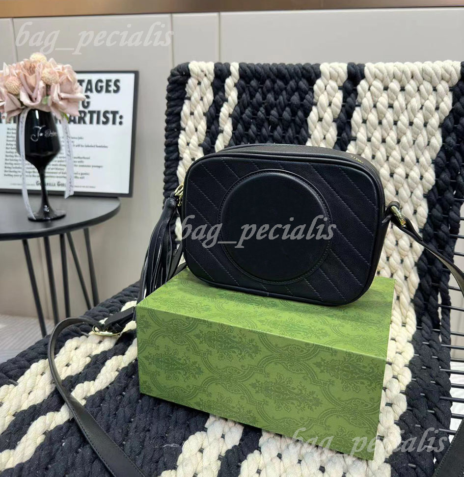 Fashion Designer bag women tassel handbag Crossbody Soho Bag Disco Shoulder Bag Fringed bag lady Purse
Fashion Designer bag women tassel handbag Crossbody Soho Bag Disco Shoulder Bag Fringed bag lady Purse