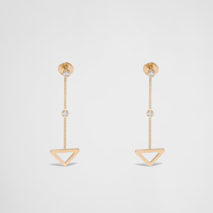 Hot women 's earring jewelry chain triangle eternal Gold cut out drop earrings in yellow gold diamonds Italian pendulous white fashion night Stud luxury designer
Hot women 's earring jewelry chain triangle eternal Gold cut out drop earrings in yellow gold diamonds Italian pendulous white fashion night Stud luxury designer