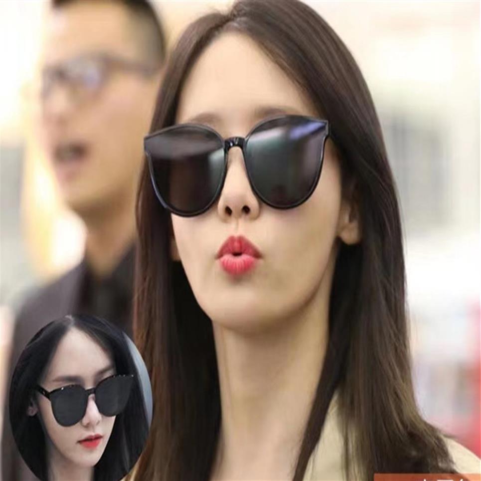 Fashion Korea Black Peter Women Sunglasses Korea Gentle Sun Glasses Monster Star Fashion Lady Vintage Original Package Brand D286Q
Fashion Korea Black Peter Women Sunglasses Korea Gentle Sun Glasses Monster Star Fashion Lady Vintage Original Package Brand D286Q