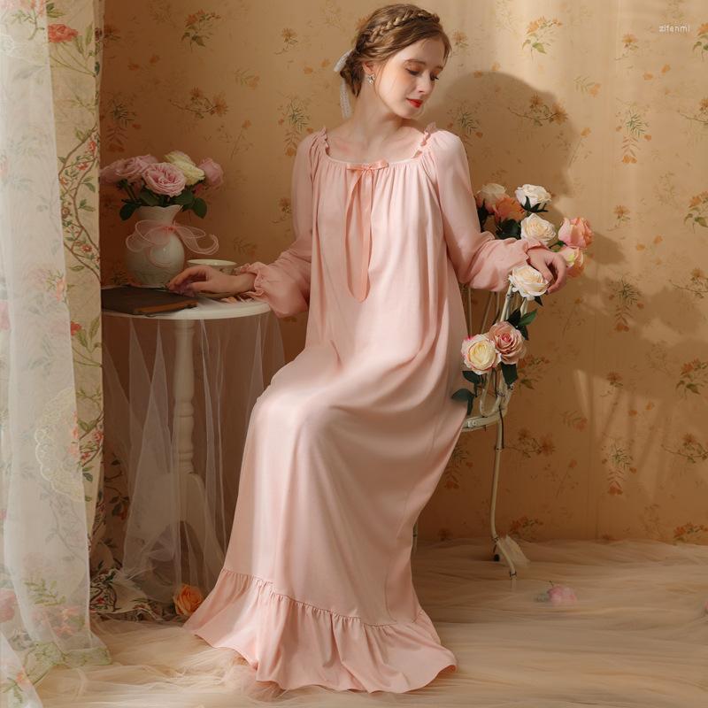 Women's Sleepwear Sweet Cotton Night Dress Women Solid Color Long Sleeve Robe Peignoir Princess Nightwear Victorian Vintage Nightgowns, White
Women's Sleepwear Sweet Cotton Night Dress Women Solid Color Long Sleeve Robe Peignoir Princess Nightwear Victorian Vintage Nightgowns, White