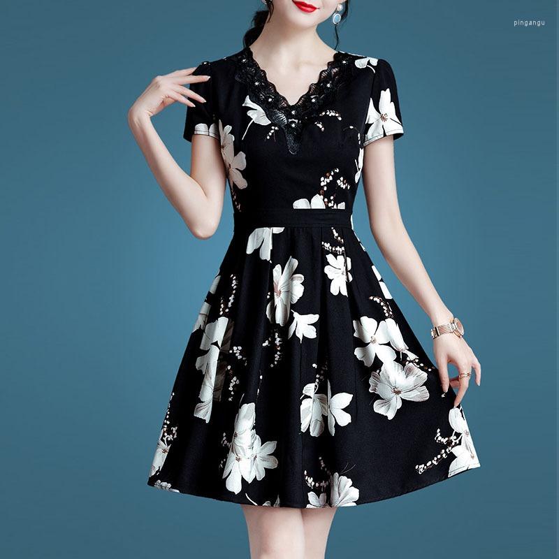 Casual Dresses Women's Fashion Dress Summer Chiffon Skirt Temperament Small Floral, Black
Casual Dresses Women's Fashion Dress Summer Chiffon Skirt Temperament Small Floral, Black