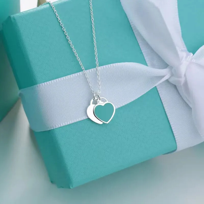 Hot sell Fashion love heart designer necklace luxury jewelry stainless steel Christmas day gift plated dainty silver chain 19mm pendant necklaces designers women
Hot sell Fashion love heart designer necklace luxury jewelry stainless steel Christmas day gift plated dainty silver chain 19mm pendant necklaces designers women