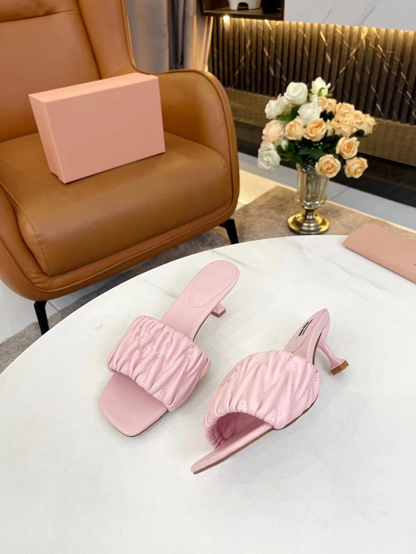 Designer Slides Sandals Women Fashion Platform Embroidered Letter Canvas Slippers Chunky Sandal Thick 0426, 07
Designer Slides Sandals Women Fashion Platform Embroidered Letter Canvas Slippers Chunky Sandal Thick 0426, 07