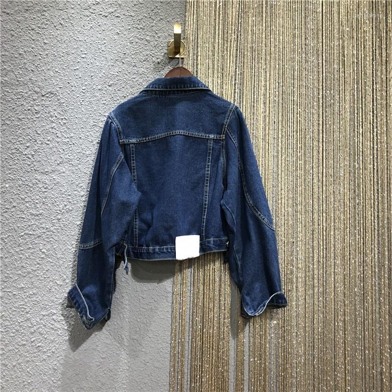 Women' Jackets Chains Rhinestone Denim Coat Women Spring Summer Black Cropped Tops Jacket Fashion Single Breasted Streetwear Cowgirl
Women' Jackets Chains Rhinestone Denim Coat Women Spring Summer Black Cropped Tops Jacket Fashion Single Breasted Streetwear Cowgirl