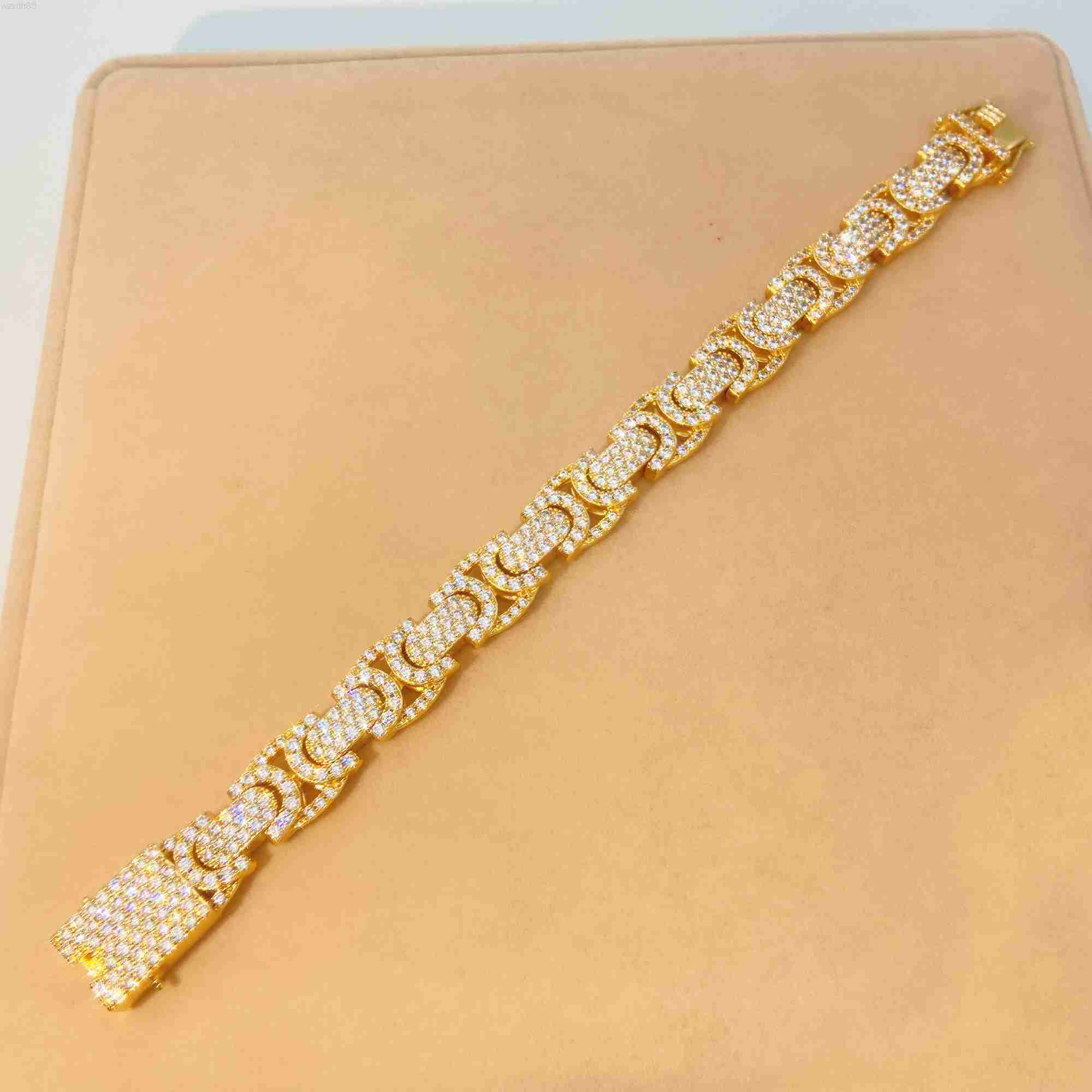 2023 Hip Hop Jewelry Fine Sterling Silver 925 Cuban Link Mans Bracelet Moissanite Bust Down Bracelet Men