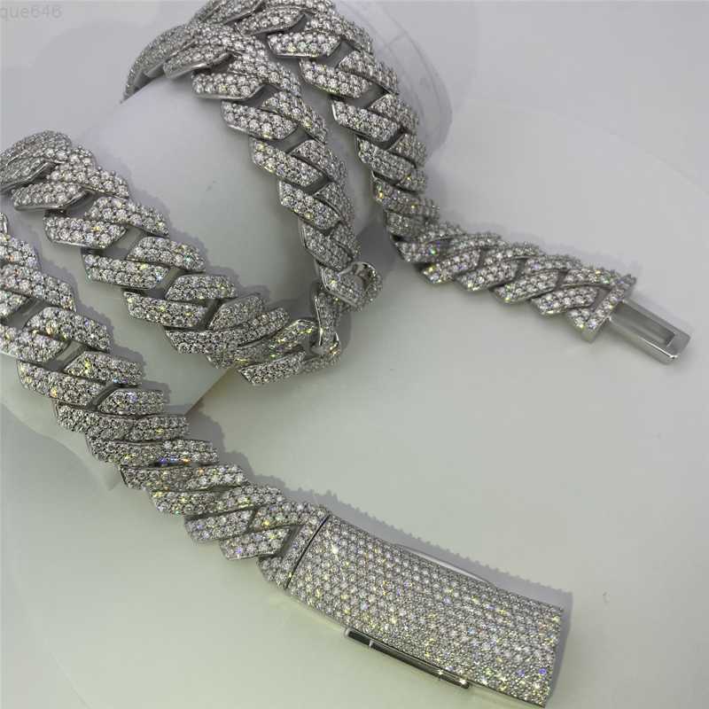 Pass Diamond Tester Gra Moissanite Diamond Chain 15mm Wide 2rows 925 Sterling Silver Cuban Link Chain Rapper Hip Hop Necklace
Pass Diamond Tester Gra Moissanite Diamond Chain 15mm Wide 2rows 925 Sterling Silver Cuban Link Chain Rapper Hip Hop Necklace