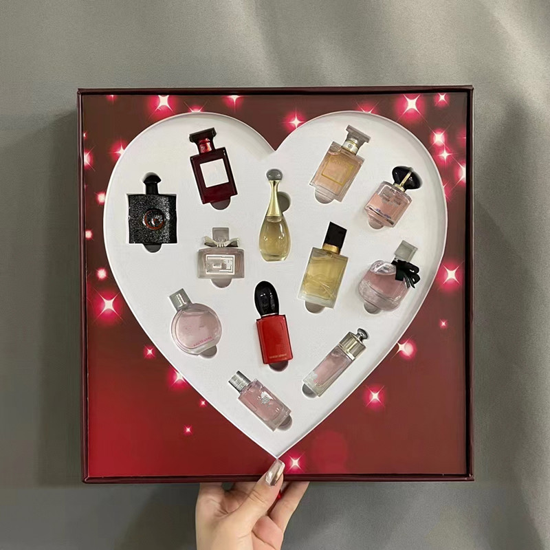 parfum designer perfume men cologne fragrances women 12 pcs 5ml-7.5ml perfumes sweet true self glamour COCO pink meets Red n5 freedom aquamarine beloved
parfum designer perfume men cologne fragrances women 12 pcs 5ml-7.5ml perfumes sweet true self glamour COCO pink meets Red n5 freedom aquamarine beloved