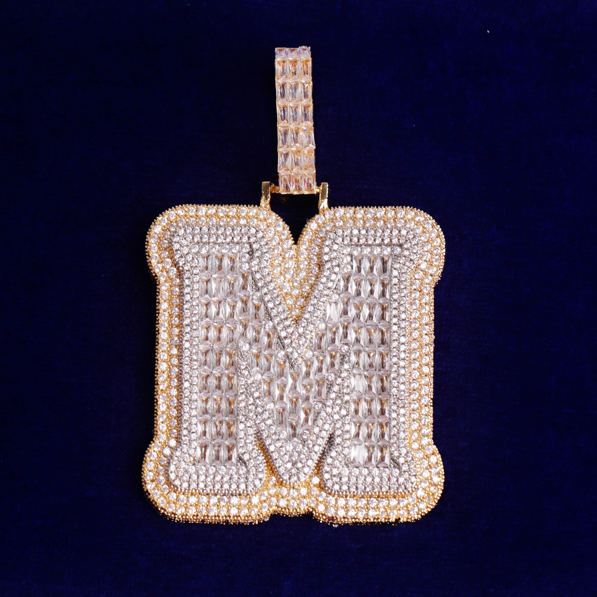 Charms Bubble Letter A~Z Single Bagel Men's Original Necklace Ice Out Pendant Hip Hop Rock Rap Singer Jewelry 230512