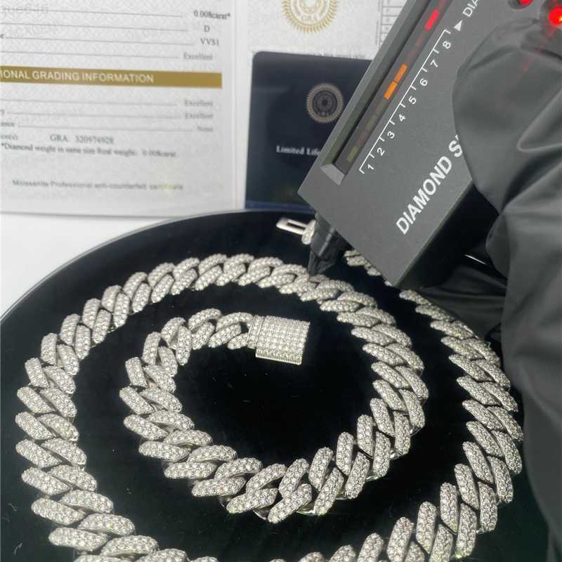 15mm 925 Silver Luxury Flawless Vvs Baguette Moissanite Iced Out Fine Hip Hop Jewelry Gold Cuban Link Chain Necklace Bracelet
15mm 925 Silver Luxury Flawless Vvs Baguette Moissanite Iced Out Fine Hip Hop Jewelry Gold Cuban Link Chain Necklace Bracelet