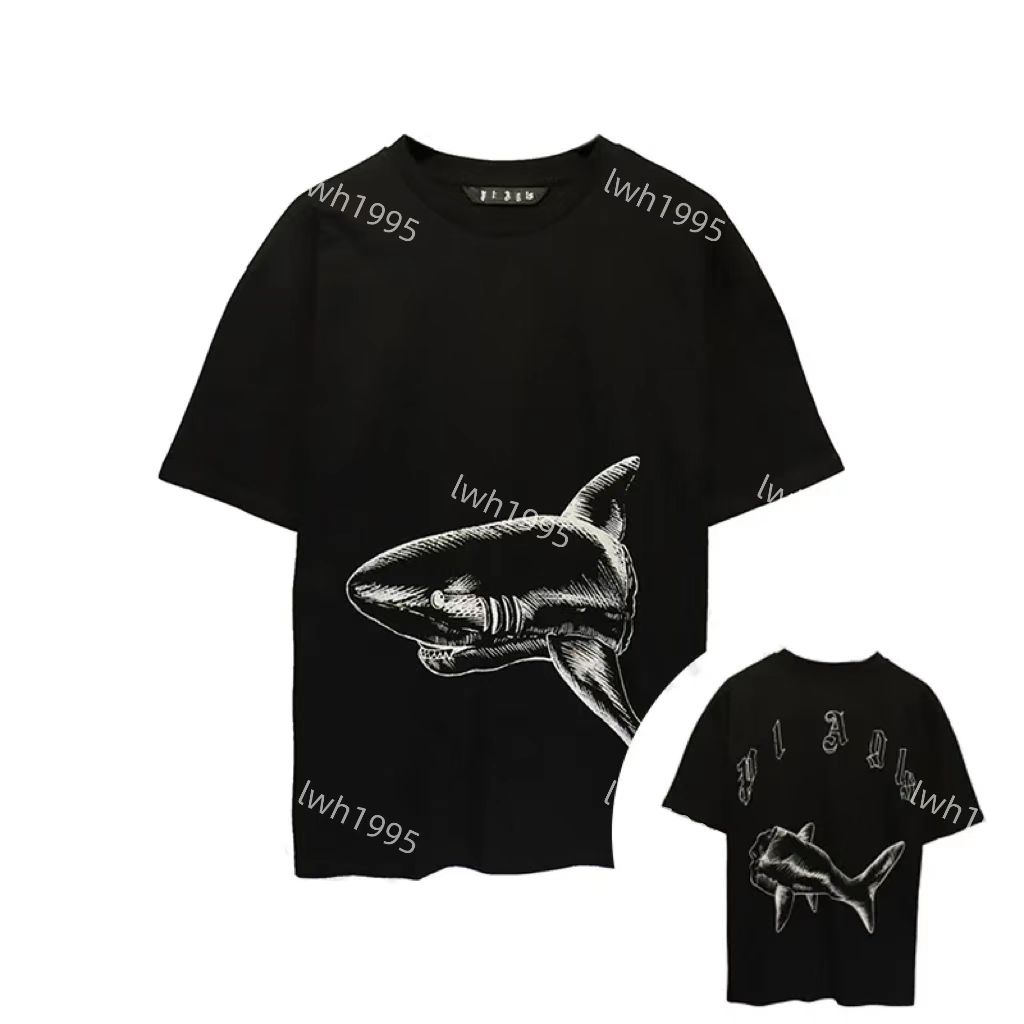 Mens Designer Pa T-shirt Luxury Tees Print Palms Shark t Shirts Womens Angle Short Sleeve Summer Casual Streetwear Tops Clothing Clothes 332GG
Mens Designer Pa T-shirt Luxury Tees Print Palms Shark t Shirts Womens Angle Short Sleeve Summer Casual Streetwear Tops Clothing Clothes 332GG