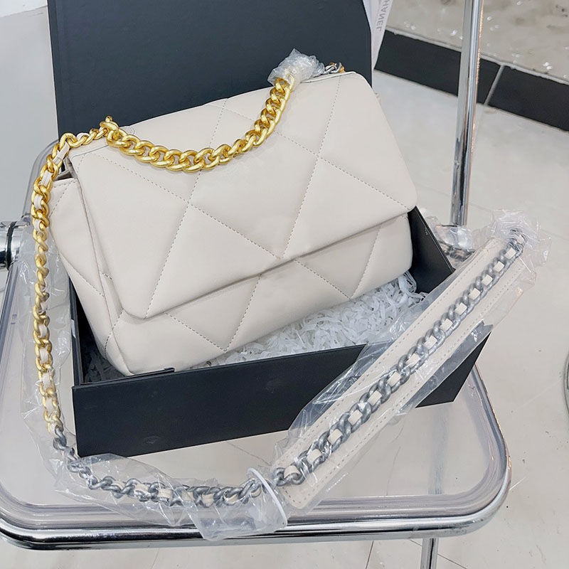 19bag Top Luxury Designer Flap Bags Mirror Quality Women Shoulder Handbag Bag Wallet Luxuries Designers Diamond Lattice Cross Body Bag With Box Size 25 cm, Red
19bag Top Luxury Designer Flap Bags Mirror Quality Women Shoulder Handbag Bag Wallet Luxuries Designers Diamond Lattice Cross Body Bag With Box Size 25 cm, Red