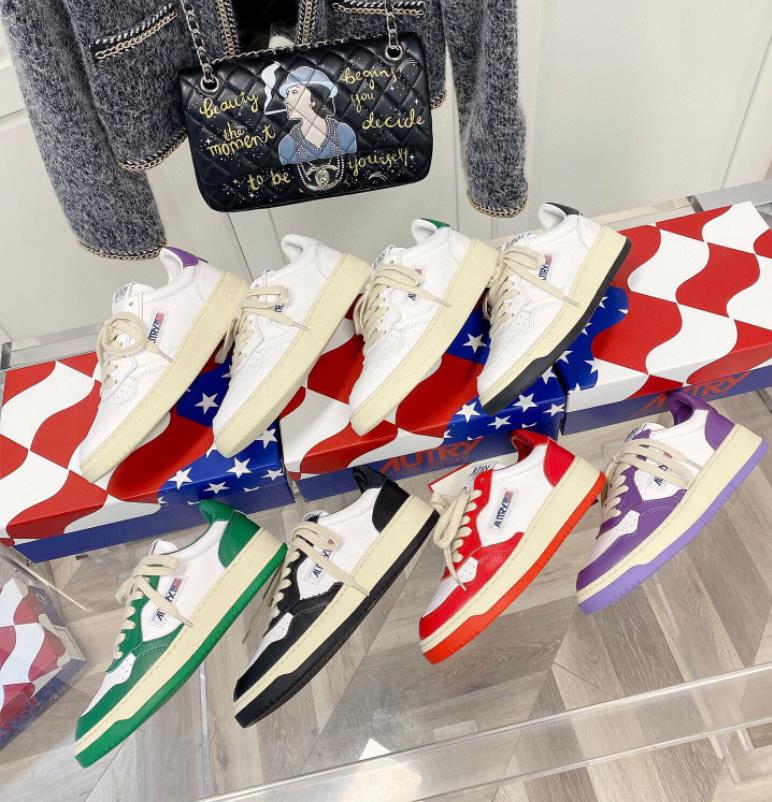 Autrys Casual Shoes USA Medalist Leather Low Sneaker Designer Fashion Women Sneakers TripleWhite Black Azure Blue Gold red Silver Pink Trainers Shoes, Color18
Autrys Casual Shoes USA Medalist Leather Low Sneaker Designer Fashion Women Sneakers TripleWhite Black Azure Blue Gold red Silver Pink Trainers Shoes, Color18