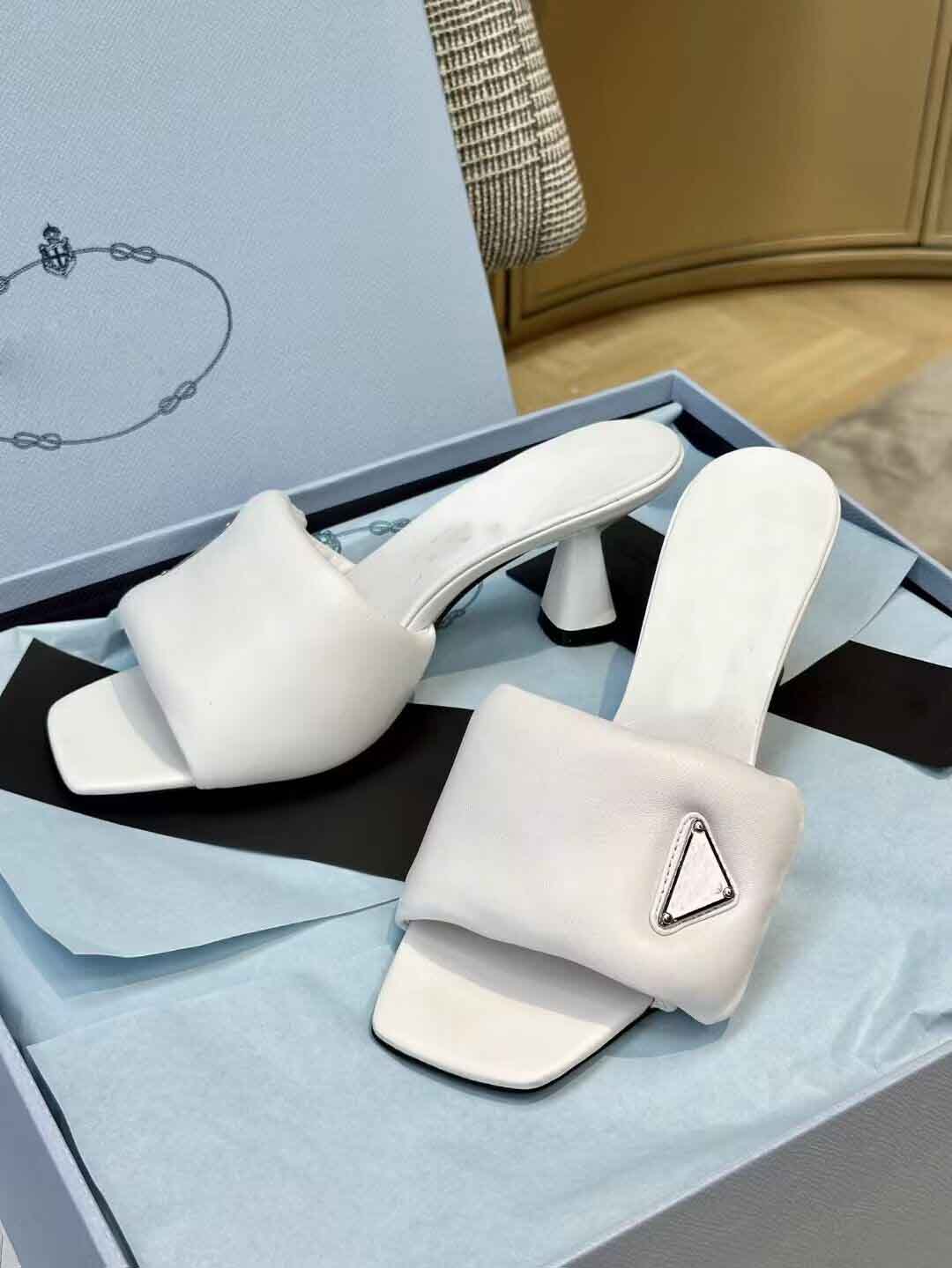 Famous Summer Soft Padded Nappa Sandals Shoes Women Brushed Leather White Black Varnished Heels Slip On Slippers Comfort Walking Discount Footwear
Famous Summer Soft Padded Nappa Sandals Shoes Women Brushed Leather White Black Varnished Heels Slip On Slippers Comfort Walking Discount Footwear