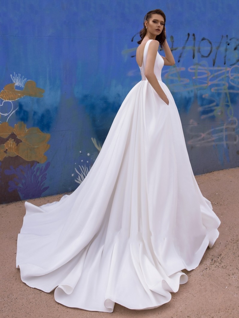 High Quality Satin Wedding Dress Boat Neck Women Vintage Sweep Train A-Line Bridal Gown Vestidos De Novias Robe De Mariage 2023