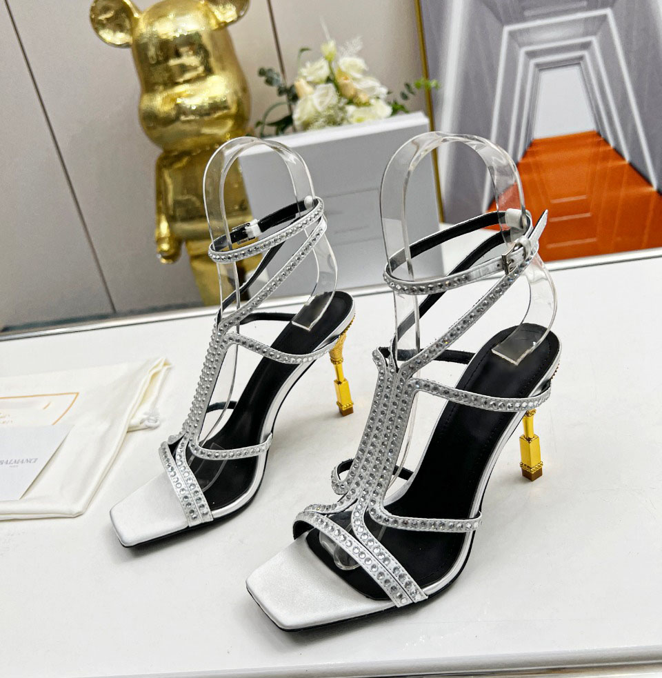Suede Crystal Sandals sexy stylish high heels gold lacquered carved high Heels Party shoes platform designer factory Shoebox, Green
Suede Crystal Sandals sexy stylish high heels gold lacquered carved high Heels Party shoes platform designer factory Shoebox, Green