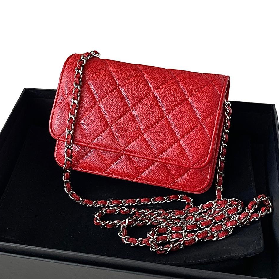 CC caviar Designer flap Shoulder bags Womens Luxury leather crossbody handbag clutch bag totes mens quilted mini wallets fashion Calfskin lady chains sling Bag hobo, White silver
CC caviar Designer flap Shoulder bags Womens Luxury leather crossbody handbag clutch bag totes mens quilted mini wallets fashion Calfskin lady chains sling Bag hobo, White silver