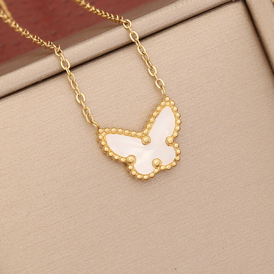 Classic Design Colorful Butterfly Clover Pendant Necklace Beautiful Women Gift Jewelry
Classic Design Colorful Butterfly Clover Pendant Necklace Beautiful Women Gift Jewelry