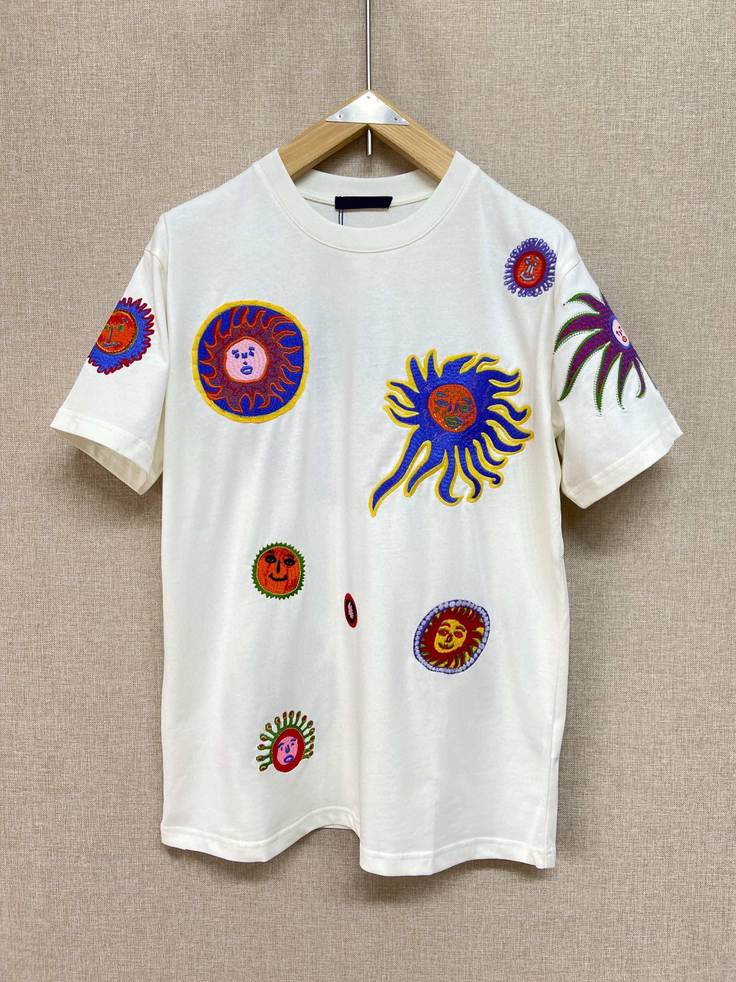 Men's Plus Tees & Polos Round neck embroidered and printed polar style summer wear with street pure cotton M set shorts tshirt set r2532r
Men's Plus Tees & Polos Round neck embroidered and printed polar style summer wear with street pure cotton M set shorts tshirt set r2532r