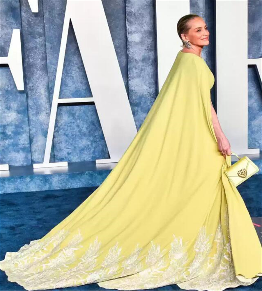 Dubai Abaya Yellow Evening Dress With Caped Applique Lace Plus Size Celebrity Prom Dress Elegant Formal Night Party Gown Korean Vestidos De Fiesta Noc