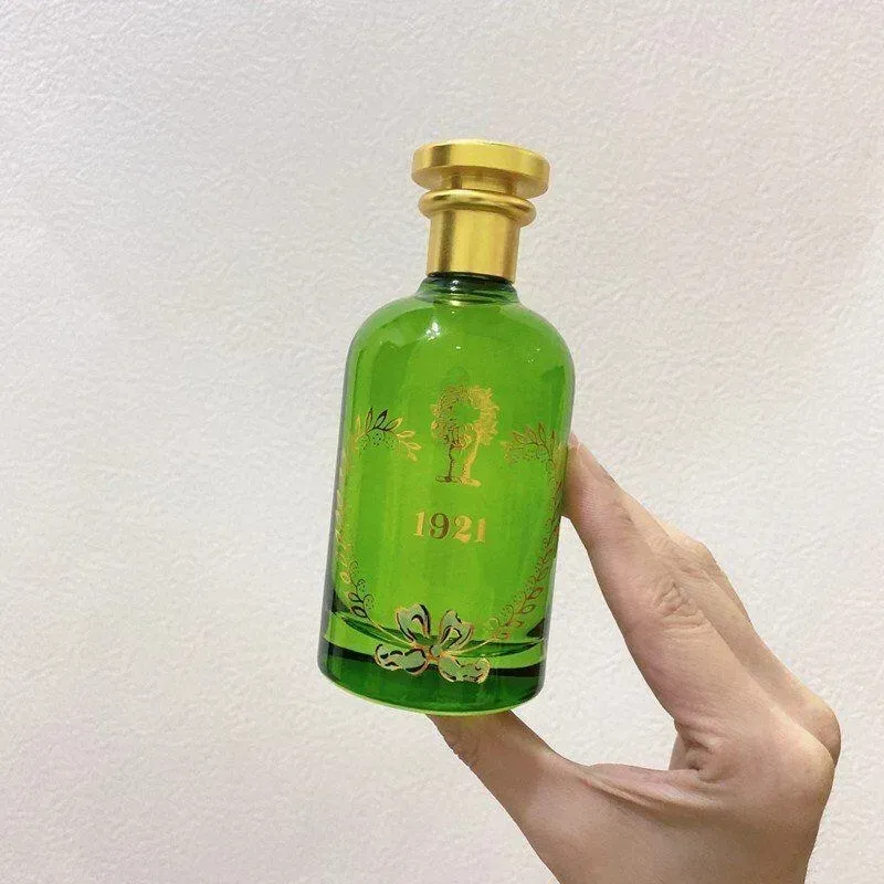 Alchemist's Garden Perfume winter spring The Virgin Violet 1921 100ml Neutral EDP Fragrance Long Lasting fast ship
Alchemist's Garden Perfume winter spring The Virgin Violet 1921 100ml Neutral EDP Fragrance Long Lasting fast ship