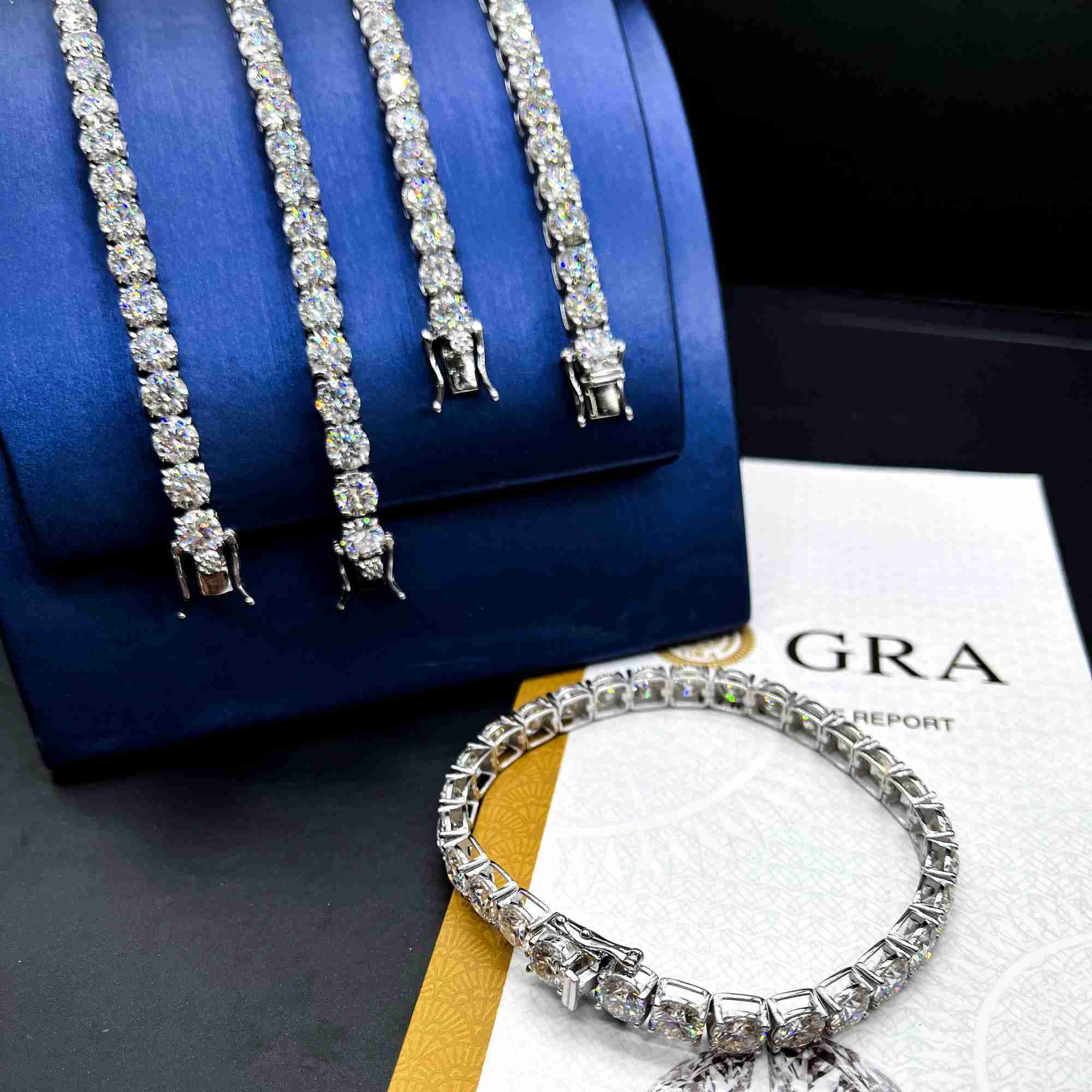 Wholesale Hip Hop Jewelry 2/3/4/5mm Vvsmoissanite Tennis Chain 925sterling Silver Tennis Bracelet
Wholesale Hip Hop Jewelry 2/3/4/5mm Vvsmoissanite Tennis Chain 925sterling Silver Tennis Bracelet