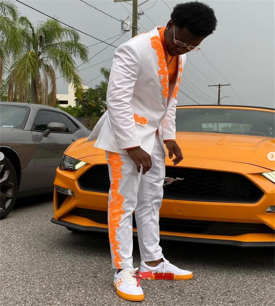 Slim White Men Wedding Tuxedos 2023 Boho Orange Shawl Lapel 2Pcs Mens Formal Occasion Prom Suits Groom Man Waistoat Jacket Pant Male Bespoke Groomsmen