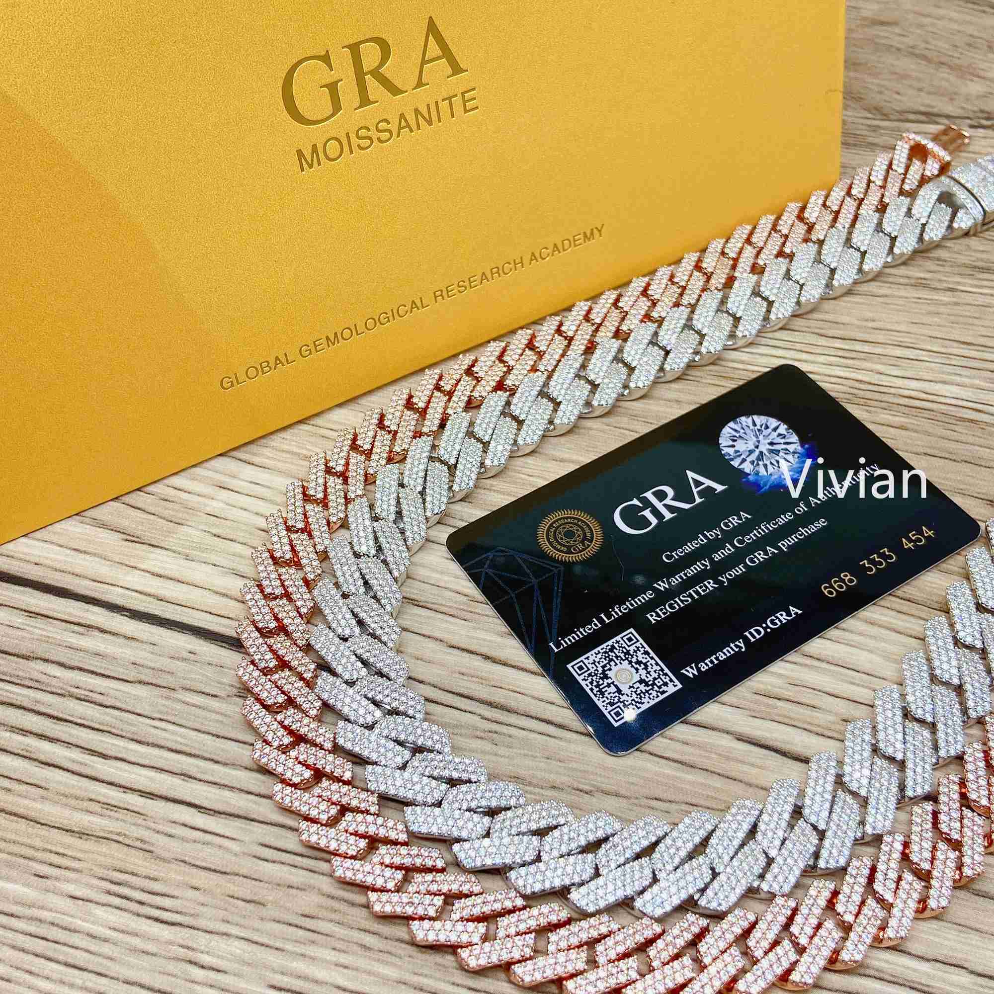 2 Rows 3 Rows Links Fully Iced Vvs Moissanite Sterling Silver Lad Diamond Chain Custom Name Plate Necklaces
2 Rows 3 Rows Links Fully Iced Vvs Moissanite Sterling Silver Lad Diamond Chain Custom Name Plate Necklaces