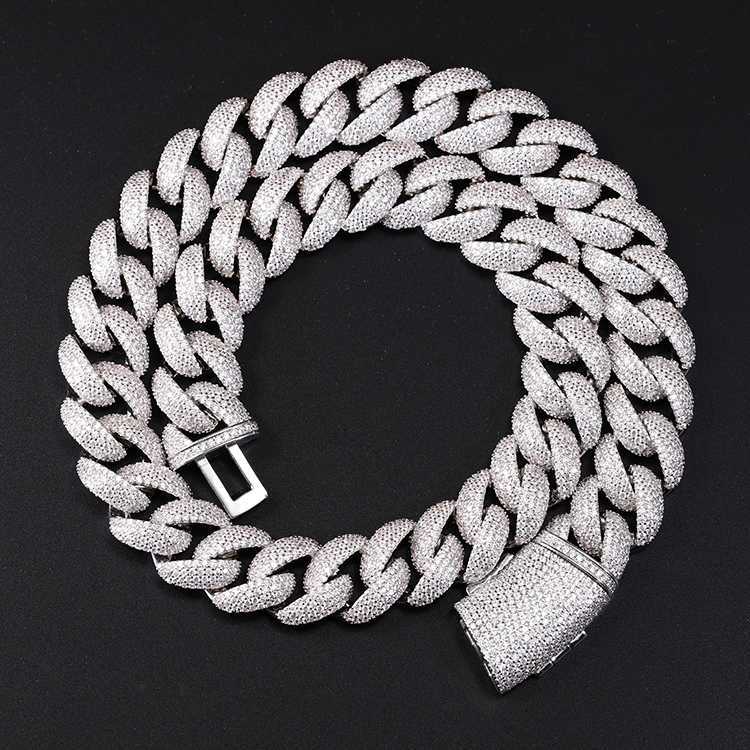 Fashion Design 17mm Wide Iced Out 4rows Moissanite Diamond Silver Cuban Link Necklace/bracelet Chain for Rapper Hiphop Jewelry
Fashion Design 17mm Wide Iced Out 4rows Moissanite Diamond Silver Cuban Link Necklace/bracelet Chain for Rapper Hiphop Jewelry