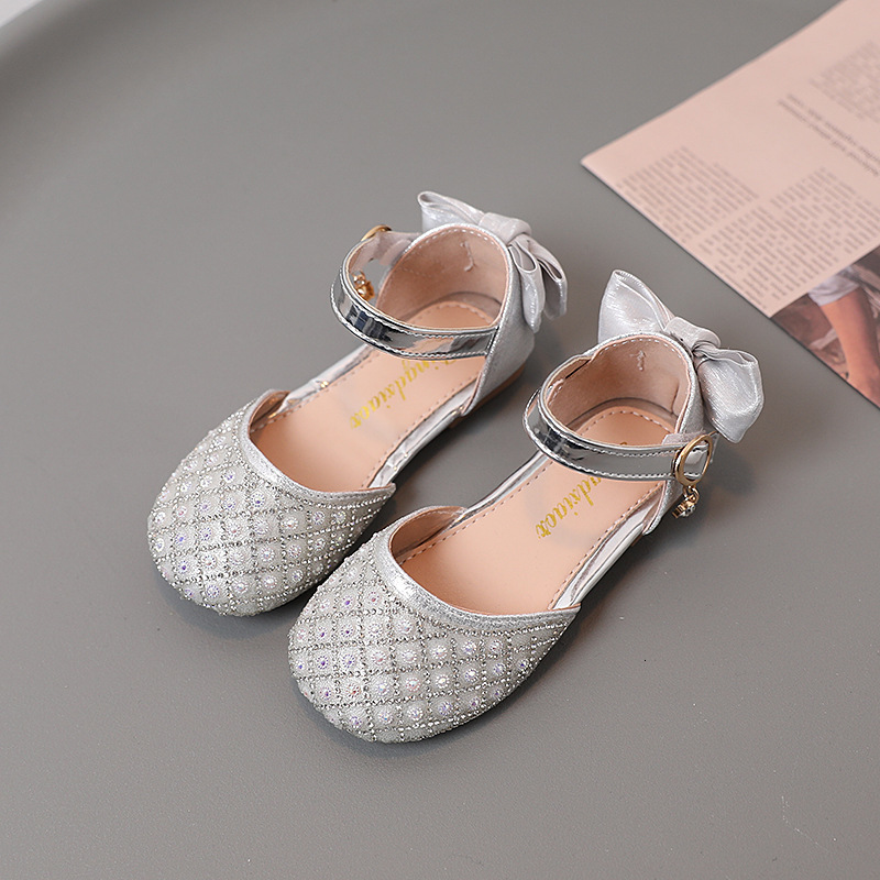 Sandals Baywell Children Sandals Pearl Bow Wedding Princess Girls Sandal Party Dance Baby Flats Kids Performance Shoes 230515