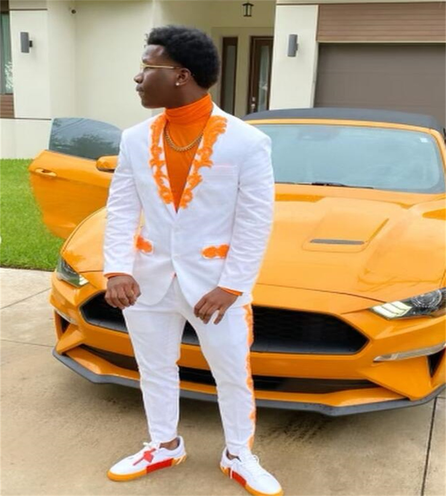 Slim White Men Wedding Tuxedos 2023 Boho Orange Shawl Lapel 2Pcs Mens Formal Occasion Prom Suits Groom Man Waistoat Jacket Pant Male Bespoke Groomsmen