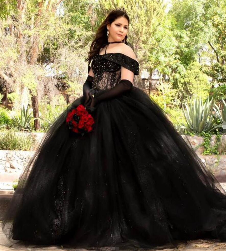 Black Mexican Quinceanera Dresses 2023 Luxury Beaded Lace Sweet 16 Dress Ball Gown Tulle Corset vestidos de 15 quinceanera robe de mariee Elegant Xv P