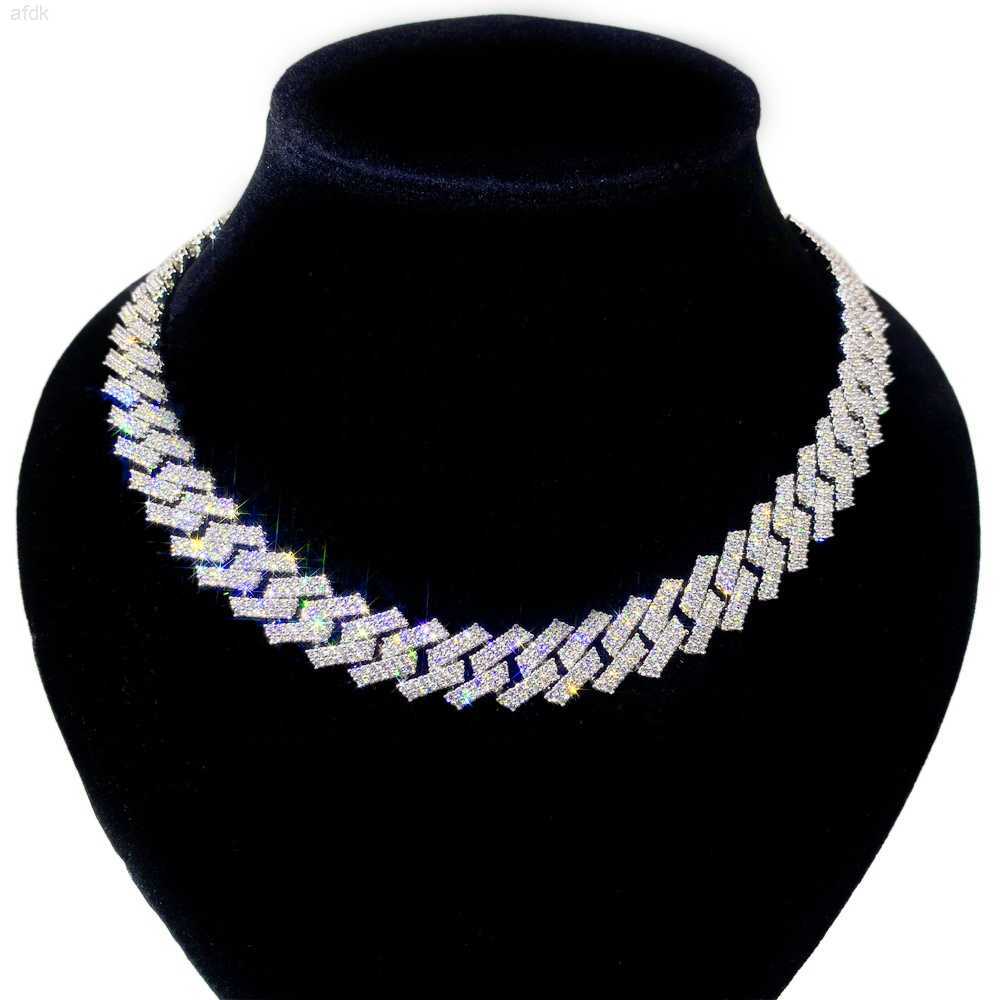 Custom Mens Iced Out Clasp Vvs Diamond S925 Sterling Silver Gold Plated 14mm 16'' 18'' 20'' 22'' 24'' Cuban Link Chain
Custom Mens Iced Out Clasp Vvs Diamond S925 Sterling Silver Gold Plated 14mm 16'' 18'' 20'' 22'' 24'' Cuban Link Chain