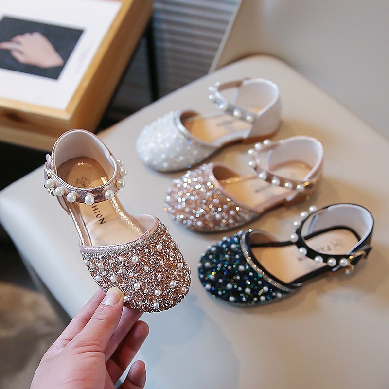 Sandals Summer Girls Flat Princess Sandals Fashion Retro Simple Pearl Baby Shoes Kids Shoes Party Wedding Party Sandals 230515