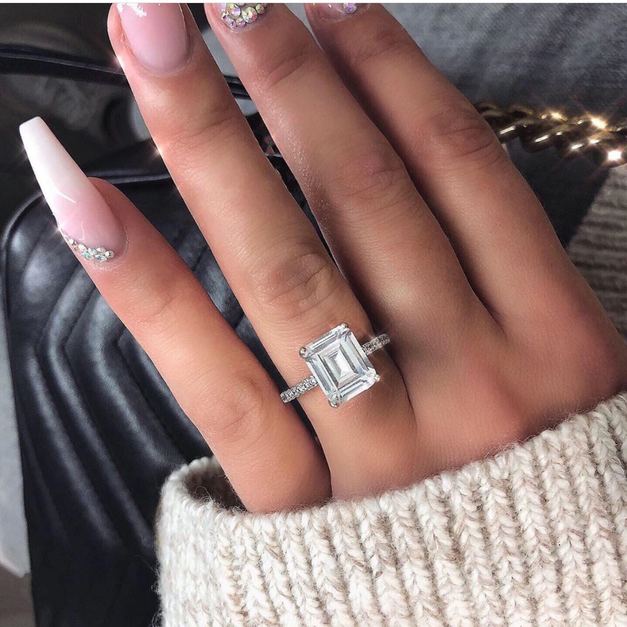 Emerald cut 3ct Lab Diamond cz Ring 925 sterling silver Engagement Wedding band rings for women men Fine Party Jewelry
Emerald cut 3ct Lab Diamond cz Ring 925 sterling silver Engagement Wedding band rings for women men Fine Party Jewelry