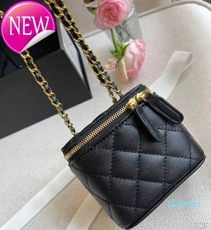 Women Crossbody Bags Shoulder Handbags Designer Luxury Mini Portable Cosmetic Lipstick Bag Sheepskin Black Ladies Fashion Small Purses womens bags, Black caviar
Women Crossbody Bags Shoulder Handbags Designer Luxury Mini Portable Cosmetic Lipstick Bag Sheepskin Black Ladies Fashion Small Purses womens bags, Black caviar