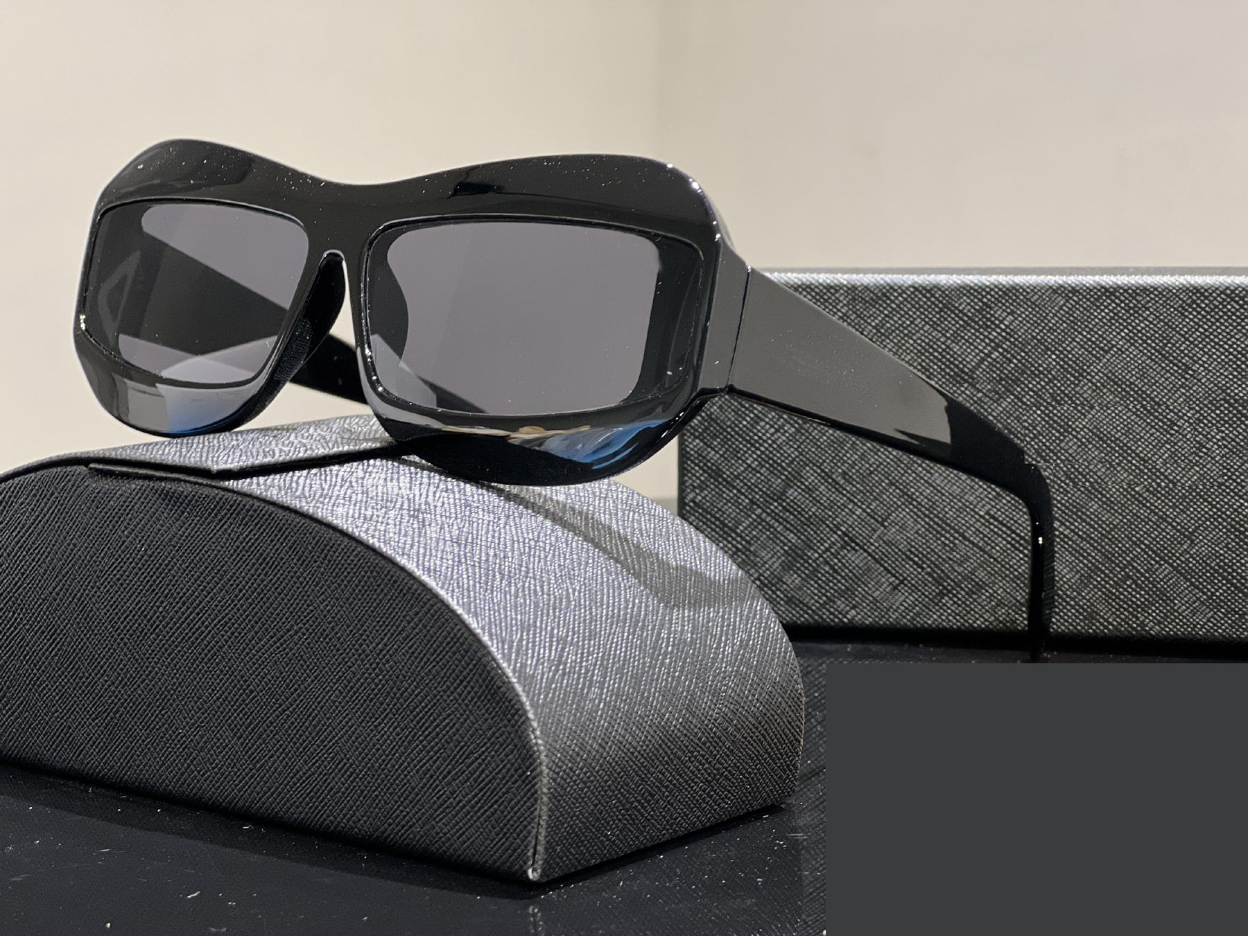 summer woman Cycling fashion sunglasses sports women Driving Wrap Glasses riding wind Cool Outdoors beach cycling eyewear ladies becah eyeglasses 5color
summer woman Cycling fashion sunglasses sports women Driving Wrap Glasses riding wind Cool Outdoors beach cycling eyewear ladies becah eyeglasses 5color