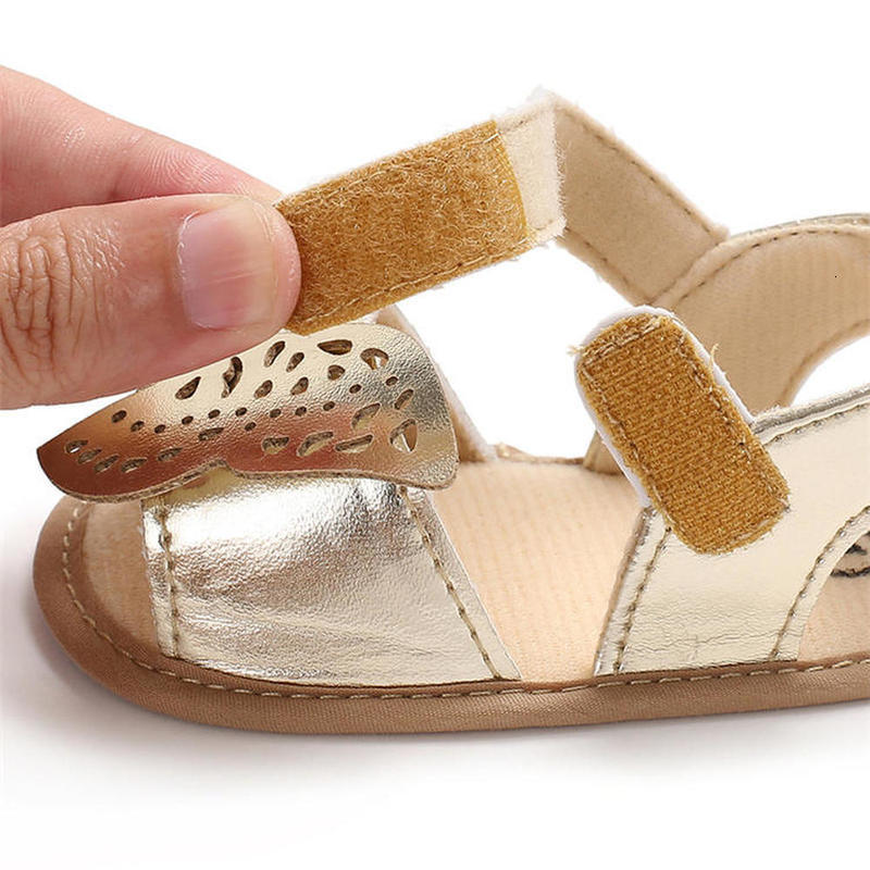 Sandals Baby Shoes Girl Summer Sandals Soft Anti-Slip Sole Big Butterfly Gold Silver Hook loop Light Crib born First Walker Shoes 230515