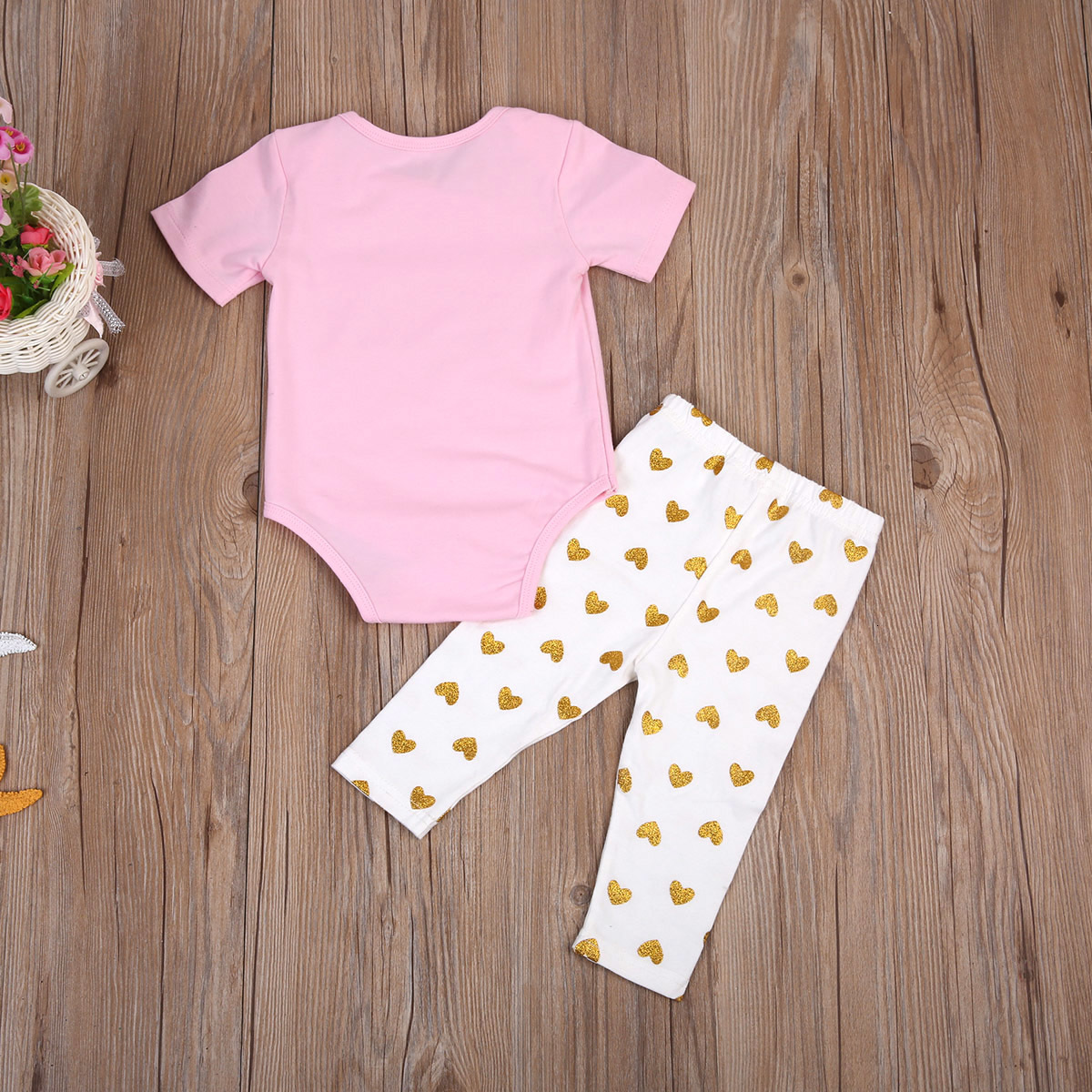 Family Matching Outfits Big Sister Tshirt Tops Pant Little Baby BodysuitPant Heart Print Outfit Clothes 2PCS Set Match 230512