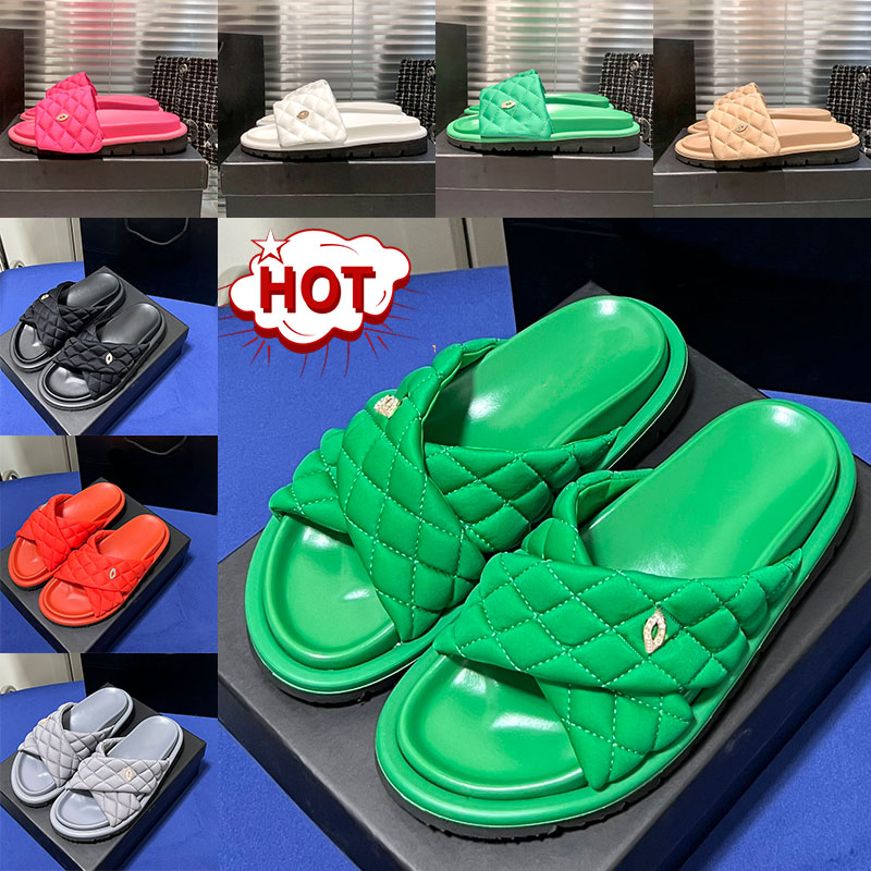 Designer Slippers Pool Pillow slides womens flat Mules sandals cnel platform Suede quilted Embossed Mule pillow sliders Mens Slide summer slipper cool beach Sandal
Designer Slippers Pool Pillow slides womens flat Mules sandals cnel platform Suede quilted Embossed Mule pillow sliders Mens Slide summer slipper cool beach Sandal