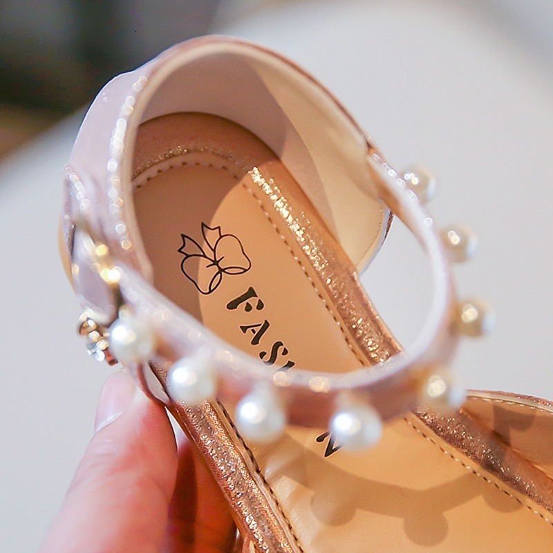 Sandals Summer Girls Flat Princess Sandals Fashion Retro Simple Pearl Baby Shoes Kids Shoes Party Wedding Party Sandals 230515