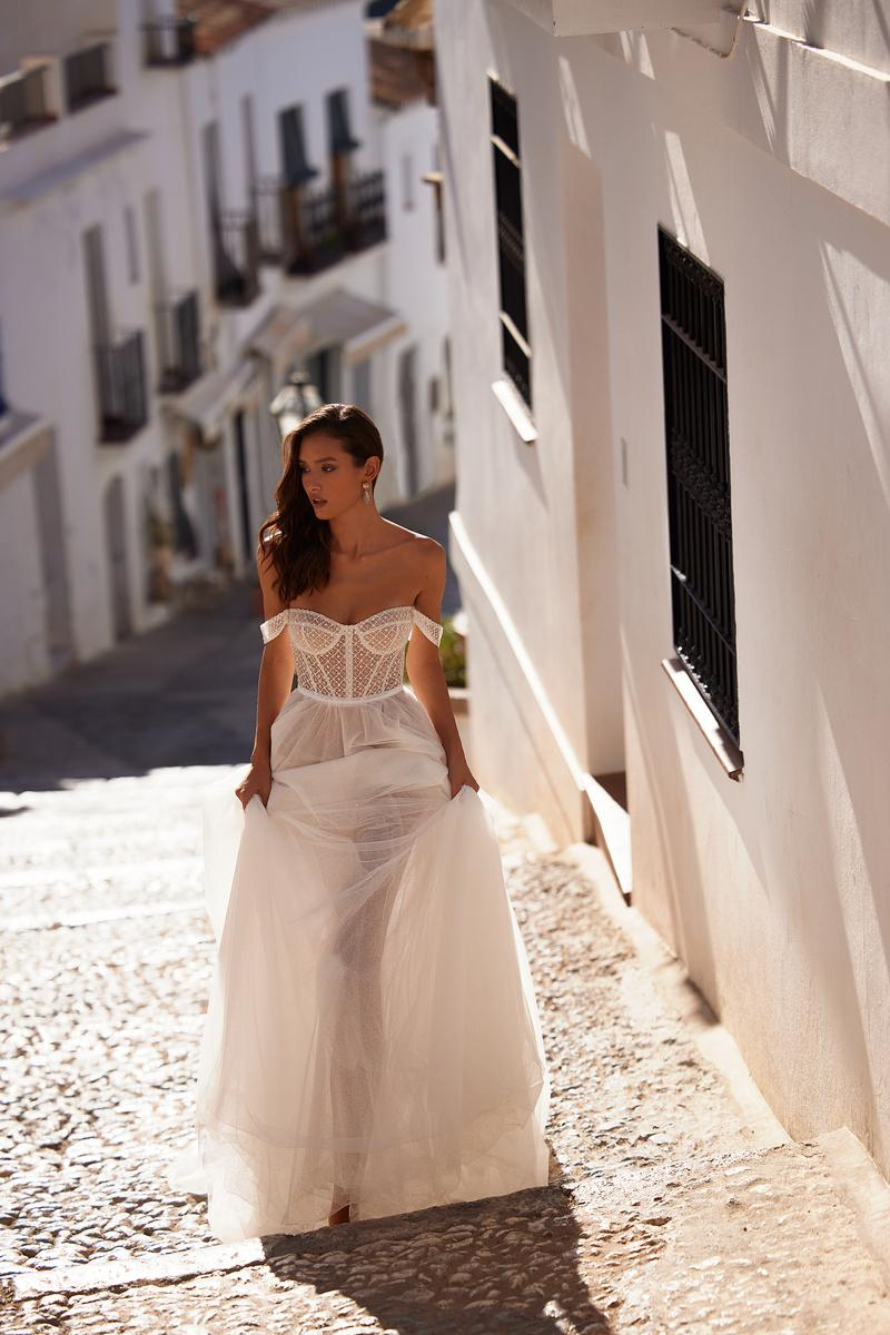 Julie Vino 2023 Vintage Wedding Dresses Boho Off The Shoulder Lace Appliqued Bridal Gowns A Line Beach Vestido De Noiva