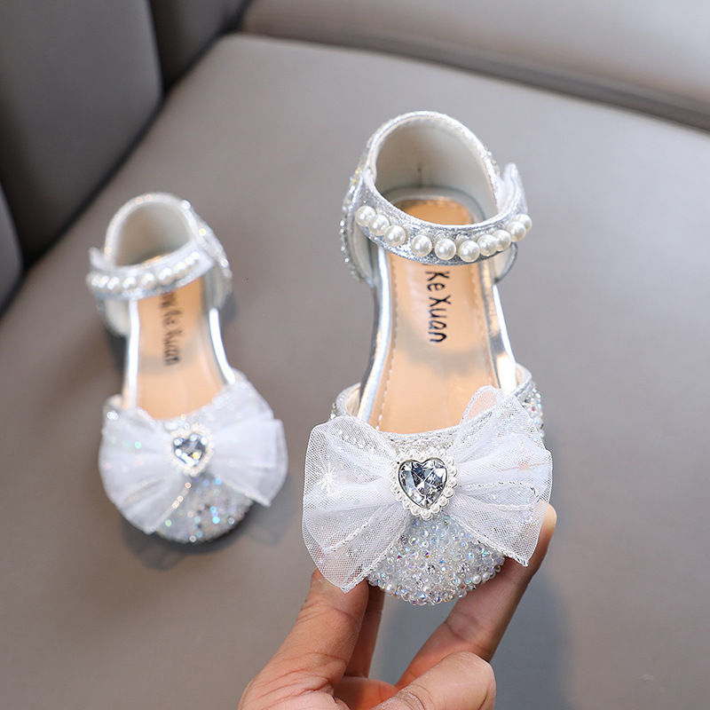 Sandals Spring Kids Shoes Summer Children's Pearl Bow Girl Princess Sandals Fashion Baby Non-slip Sandals H795 230515