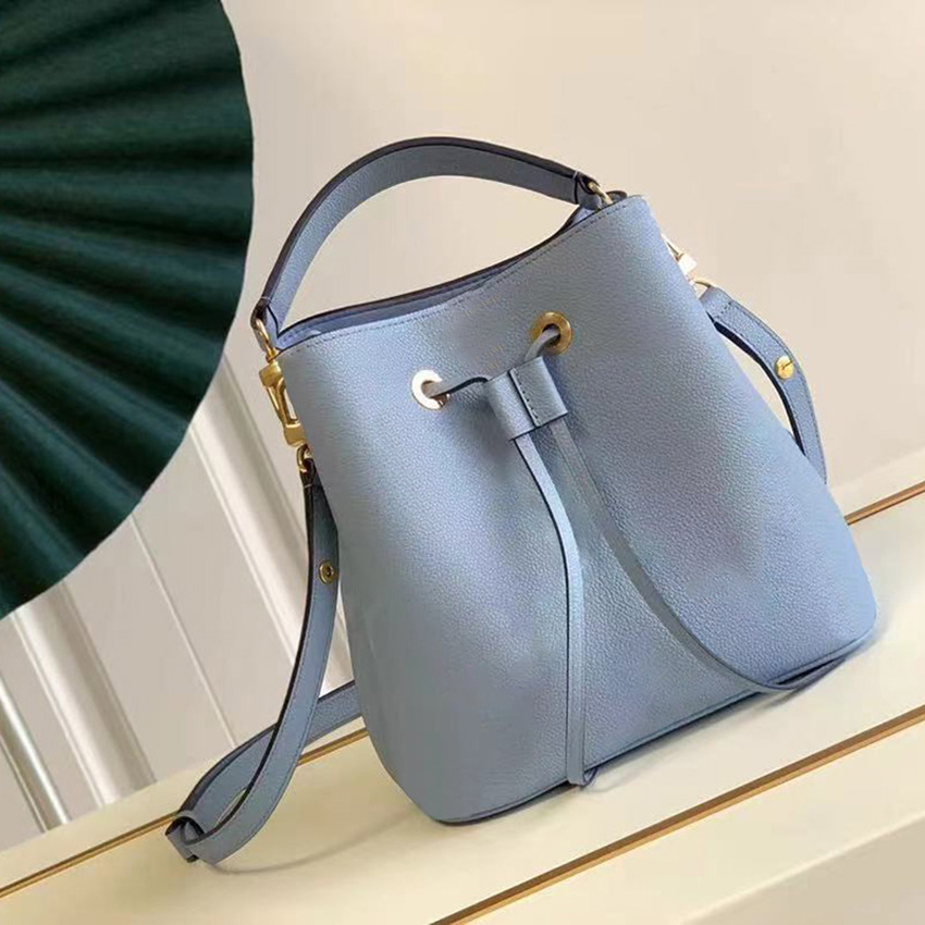 Designer Crossbody bag Luxury Bucket bag 20CM Genuine leather Shoulder bag Delicate knockoff Handbag With Box YL057, M45709
Designer Crossbody bag Luxury Bucket bag 20CM Genuine leather Shoulder bag Delicate knockoff Handbag With Box YL057, M45709