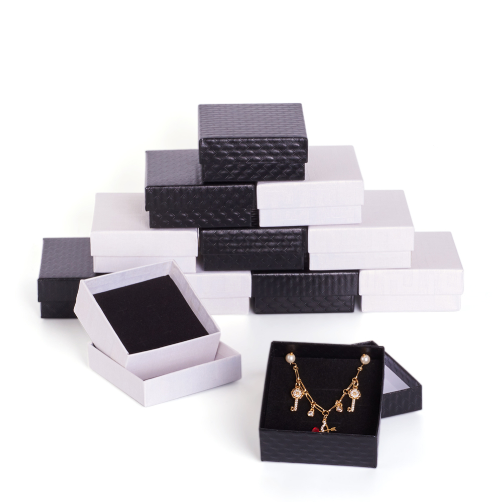 Jewelry Boxes 12pcs Cardboard Jewelry Boxes for Pendant Earring Ring with Sponge Inside Square Red Black White 7.5x7.5x3.5cm 230512