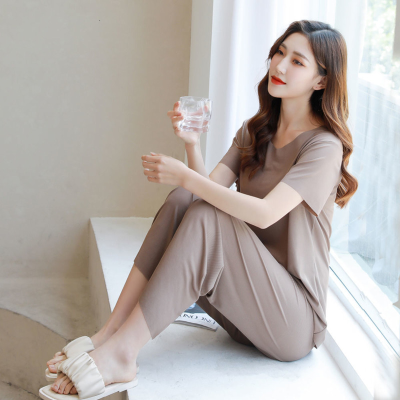 Women's Sleepwear Women's Ice Silk Pajamas Spring Summer Two Piece Sets V-neck Short Sleeve T-shirt Thin Home Clothes Wide Leg Pants Suit 23