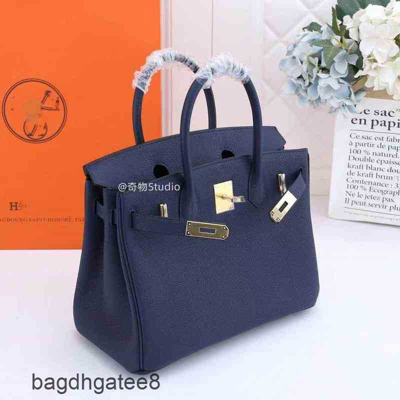 Bags Bag Birkins Same Designer Platinum Female h Family Top Leather Large Capacity One Shoulder Handbag 6do6, Black
Bags Bag Birkins Same Designer Platinum Female h Family Top Leather Large Capacity One Shoulder Handbag 6do6, Black